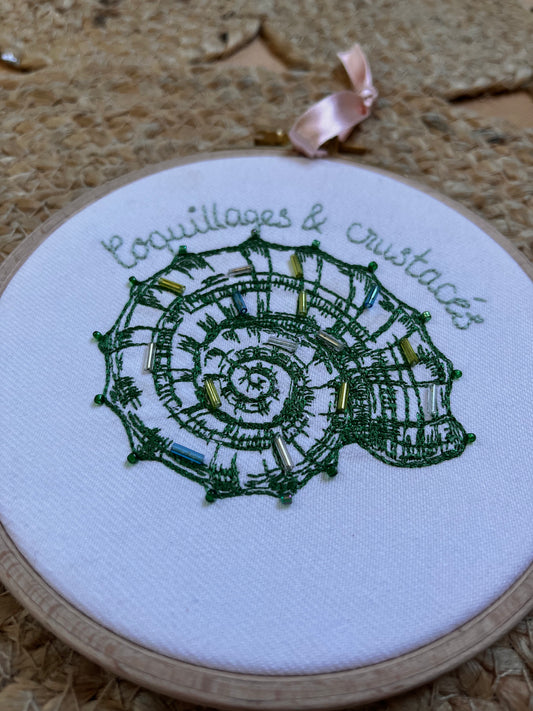 Cercle brodé "L'escargot